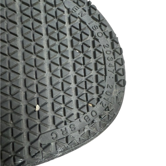 Women’s Neria Pro II Work Clog Size 8 Enclosed toes and heels slip resistant - Picture 8 of 8